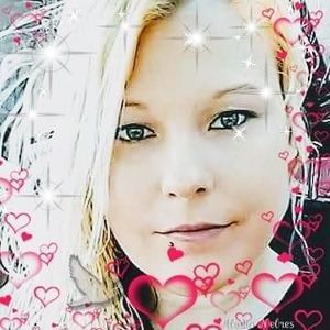 Meet your Posher, Latasha